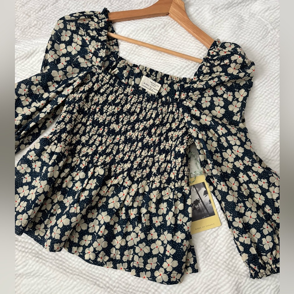 Trovata Birds of Paradis Smocked Cotton Voile Floral Boho Style Top